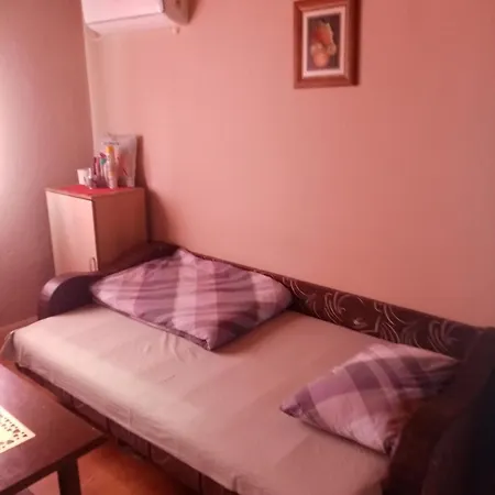 Vikendica Petkovic Сasa de vacaciones Crvica